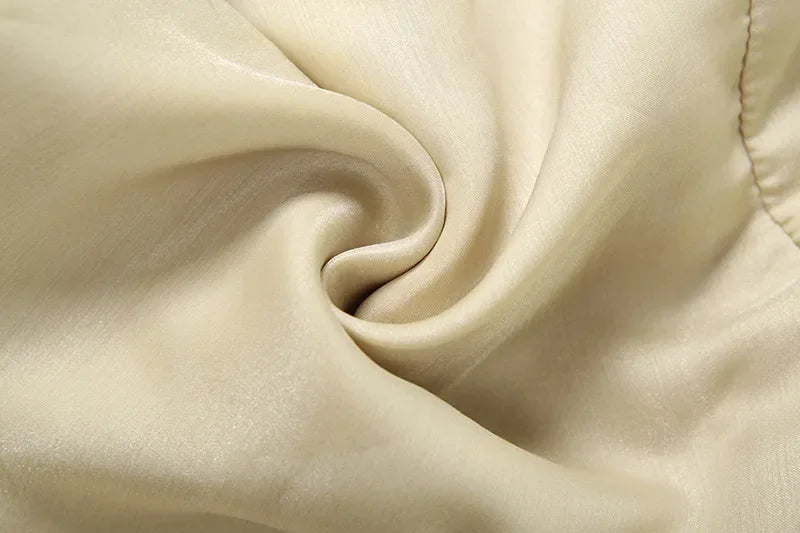 שמלת קוקטייל בבע שמנת