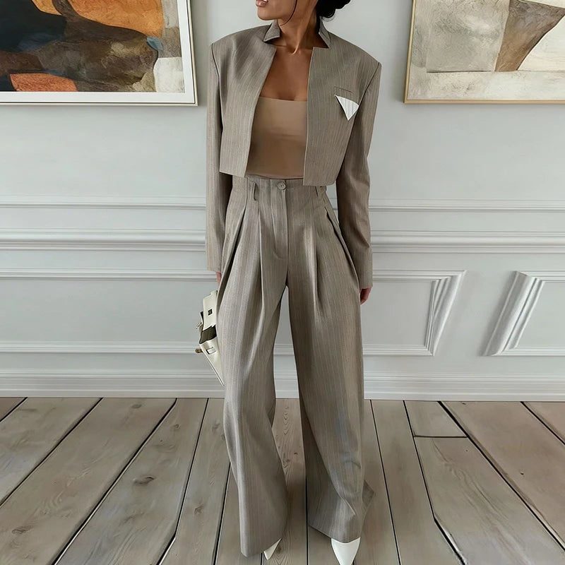 סט סטריט - נועה