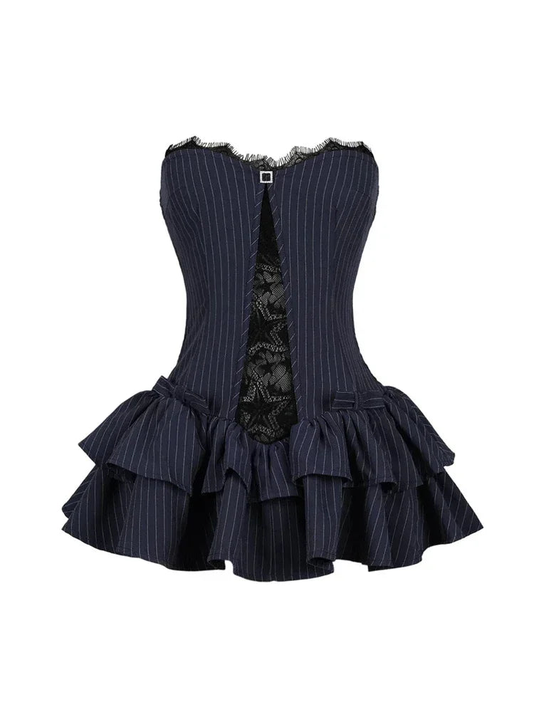 שמלת סטרפלס עם תחרה