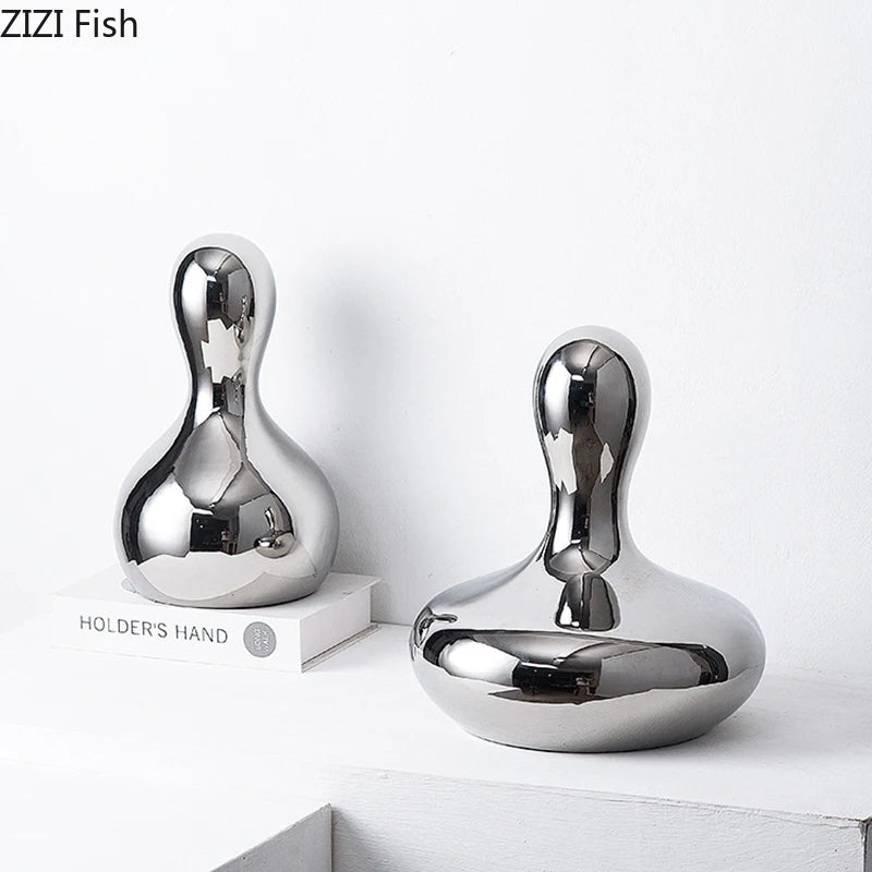 פסל קרמי כסוף