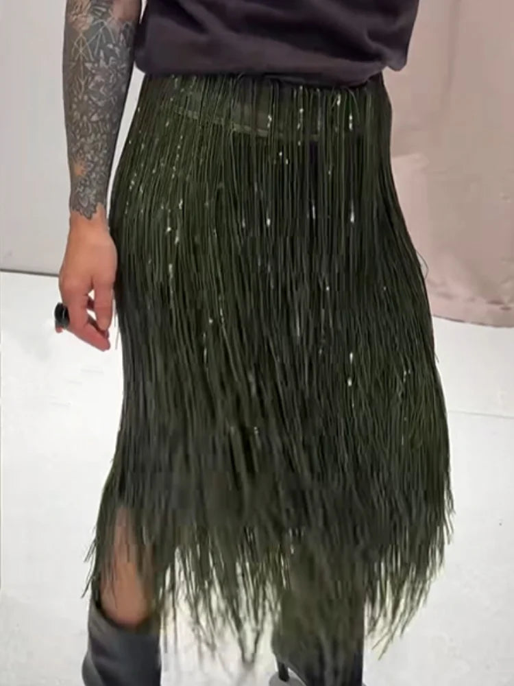 חצאית מידי-ניקול