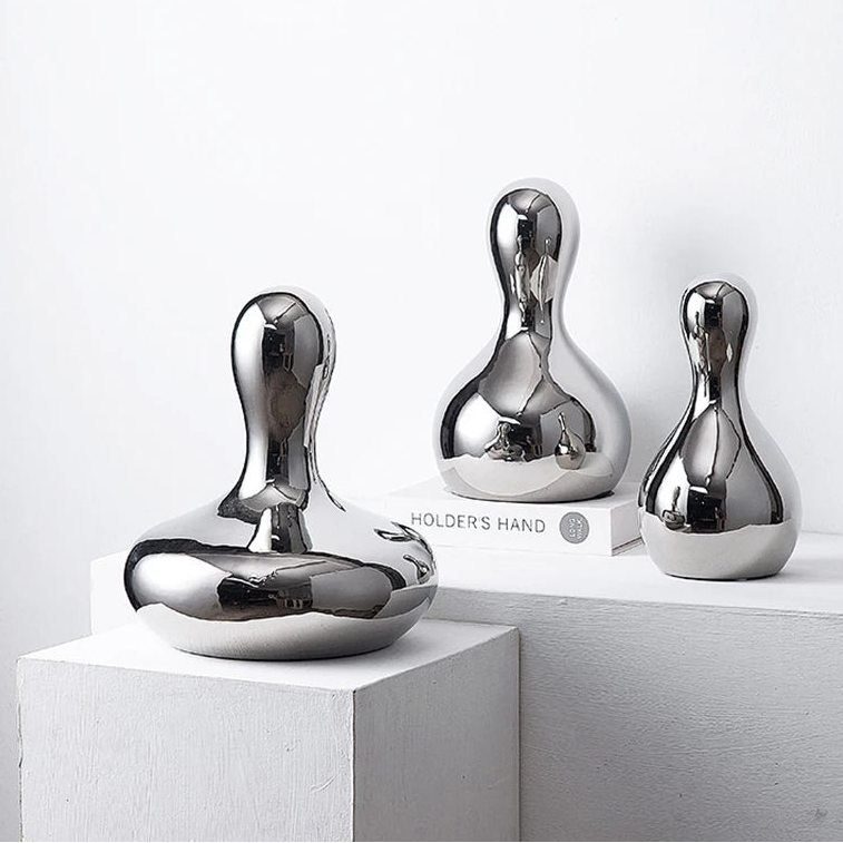 פסל קרמי כסוף