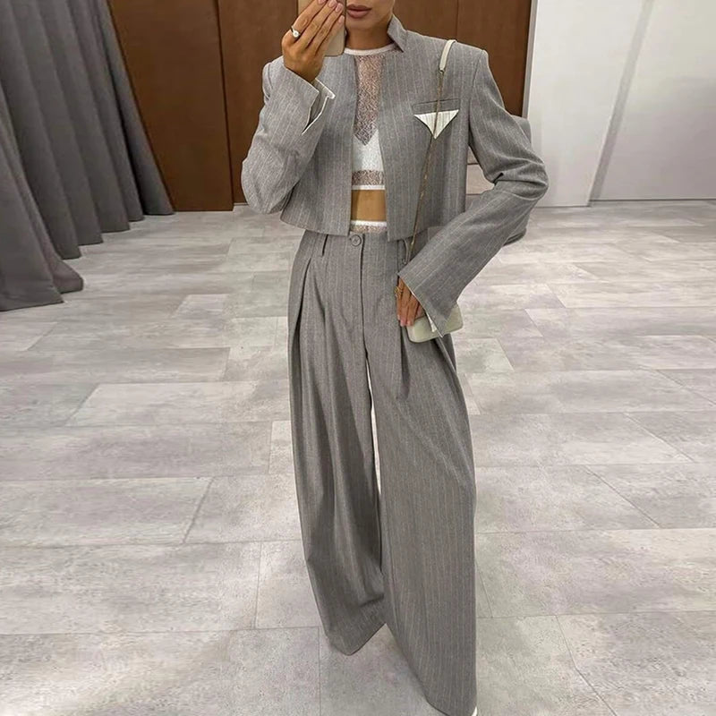 סט סטריט - נועה