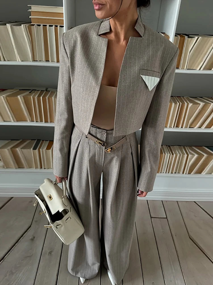 סט סטריט - נועה