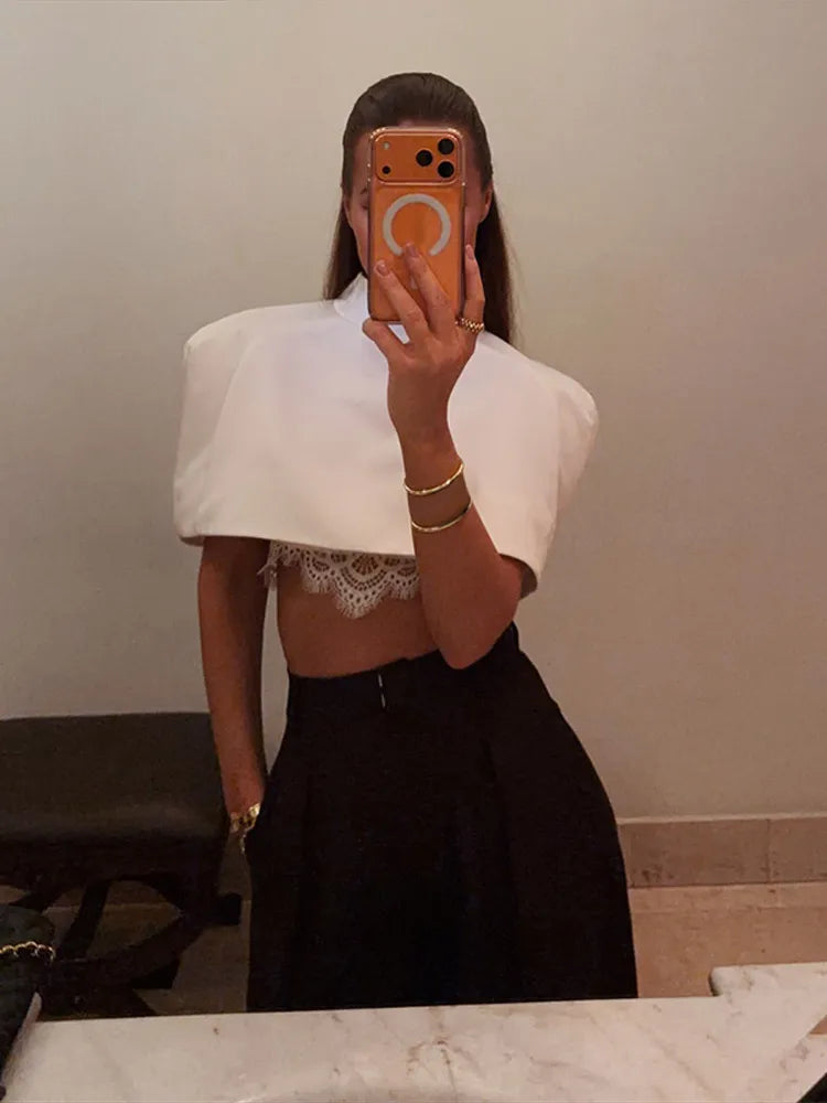 טופ אופנתי עם צווארון