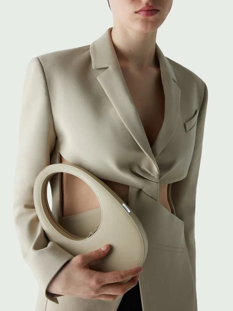 בלייזר שיקי עם חיתוכים פתוחים - קורל.